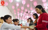 Hàng nghìn người hiến máu tại Lễ hội Xuân hồng 2018